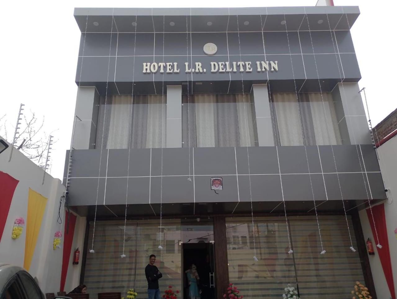 Hotel Lr Delite Inn Mathura Eksteriør billede